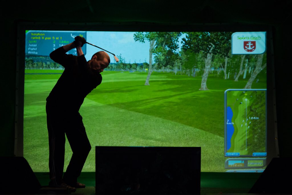 Pirtin-golfsimulaattori